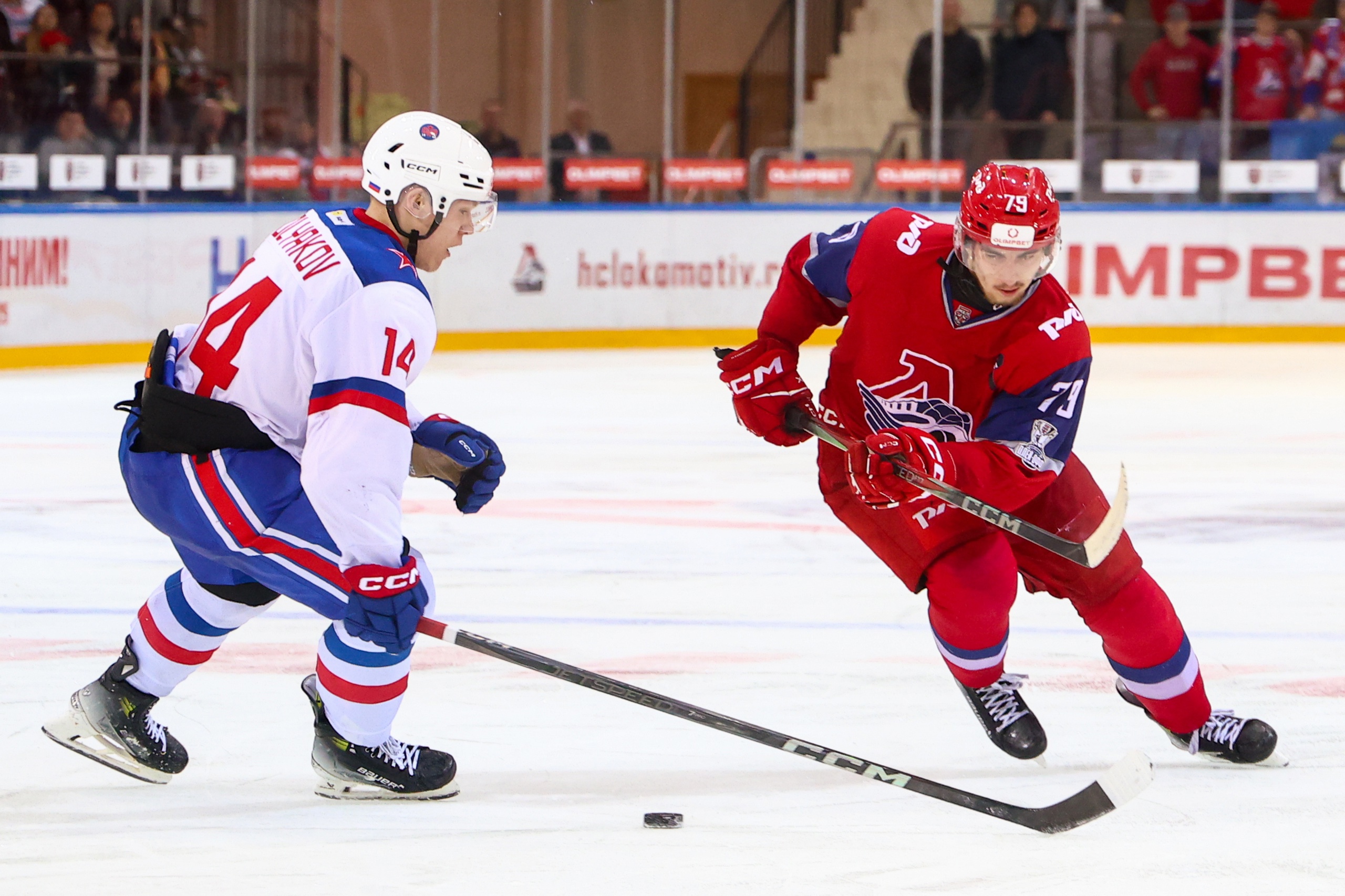 «СКА-1946» принимает «Омских Ястребов», «Спартак» бьется с «Чайкой»: матчи 1/2 Молодежной хоккейной лиги на канале «Хоккей ТВ»