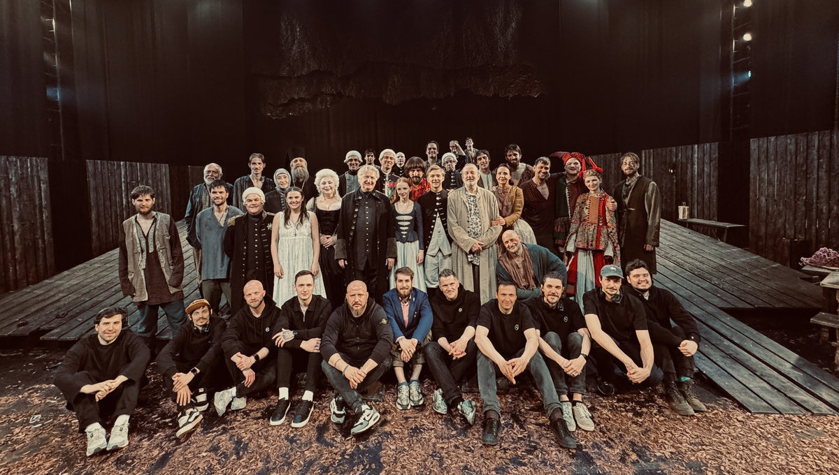 «Капитанская дочка»: видеоверсия спектакля в «Золотом фонде театральных постановок России»