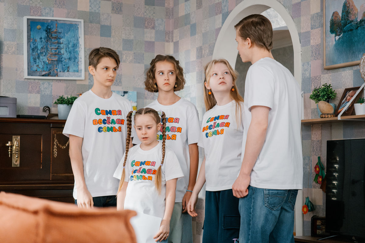 СТС назвал дату телепремьеры четвертого сезона комедийного хита «Папины дочки. Новые»