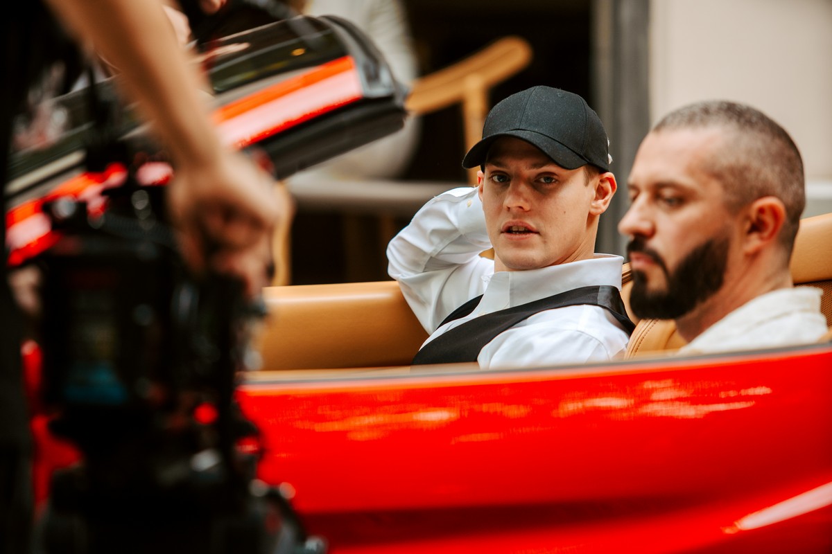 Из деревни на Патрики: начались съемки четвертого сезона «Беспринципных»