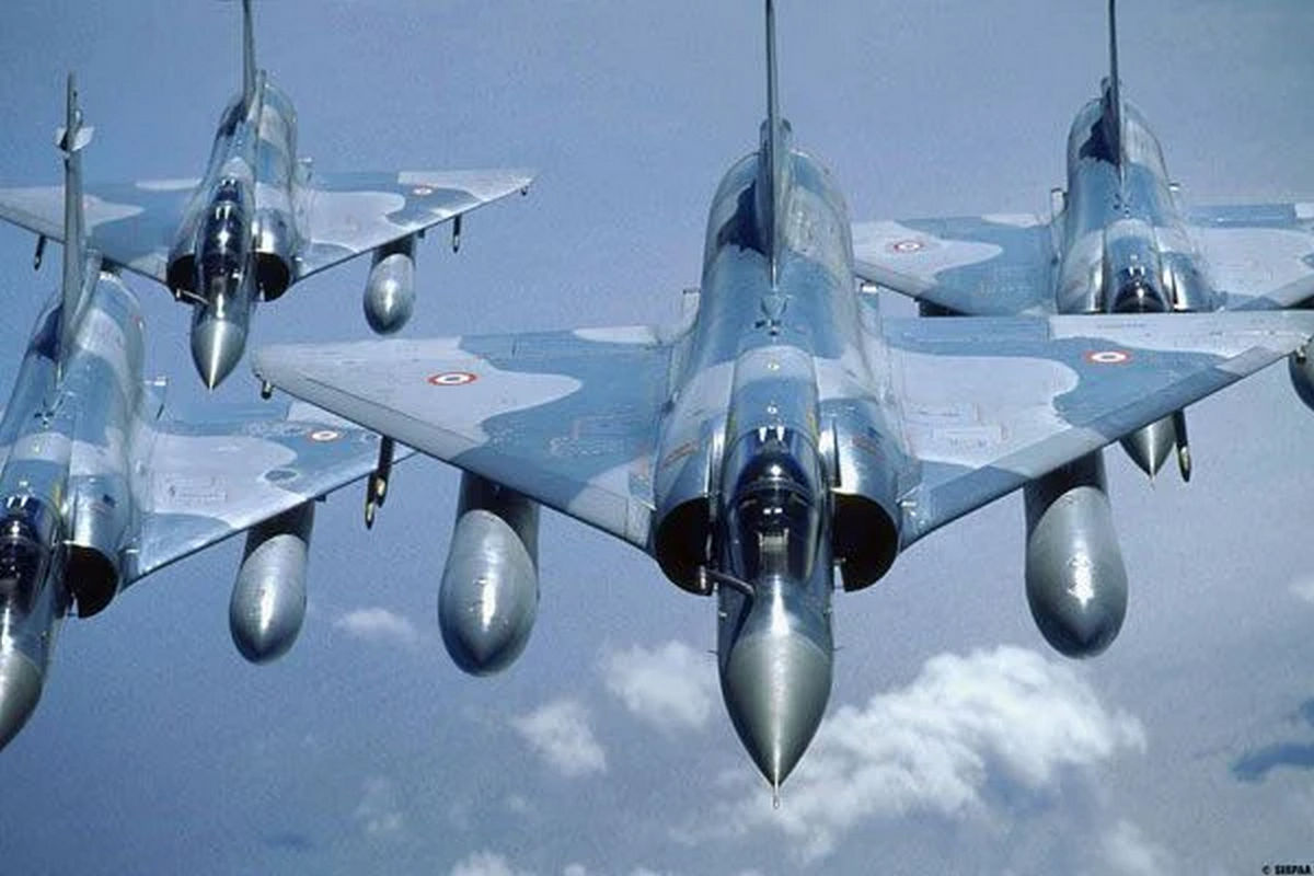 Французский боевик «Рыцари неба» на канале «Остросюжетное» показывает, как крутые летчики противостоят террористам