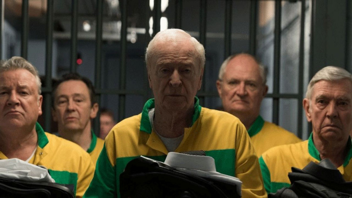 «Джентльмены», «Игра с огнем», «Король воров», «Вечеринка на вылет»: смотрим крутые криминальные фильмы на канале «Премиальное» в пятницу