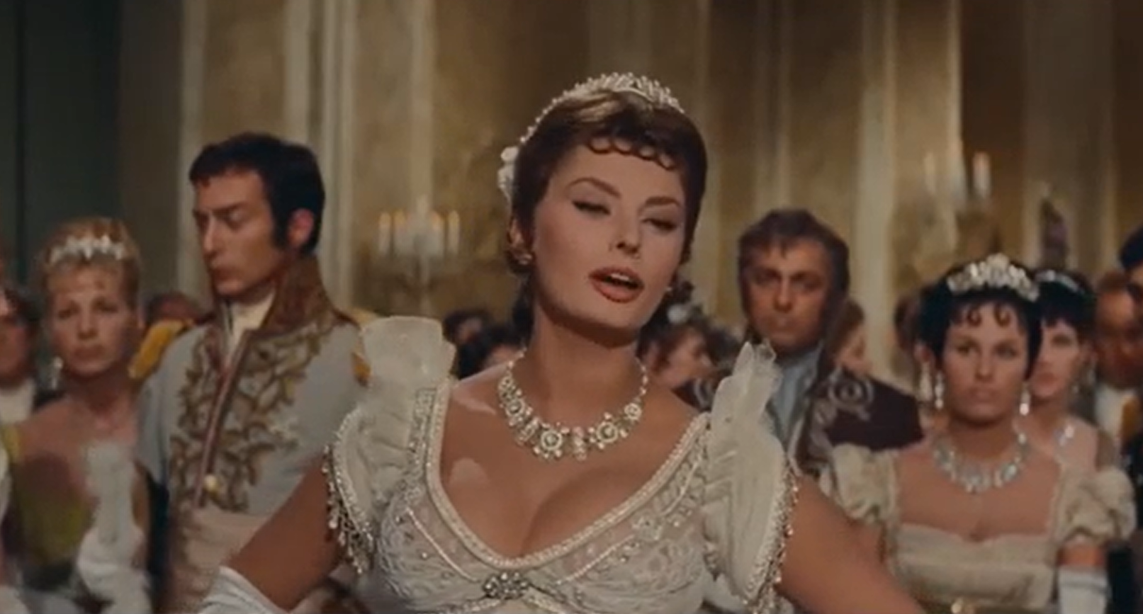 К юбилею легендарной актрисы: проект «Полночь» посвятит неделю фильмам с Софи Лорен