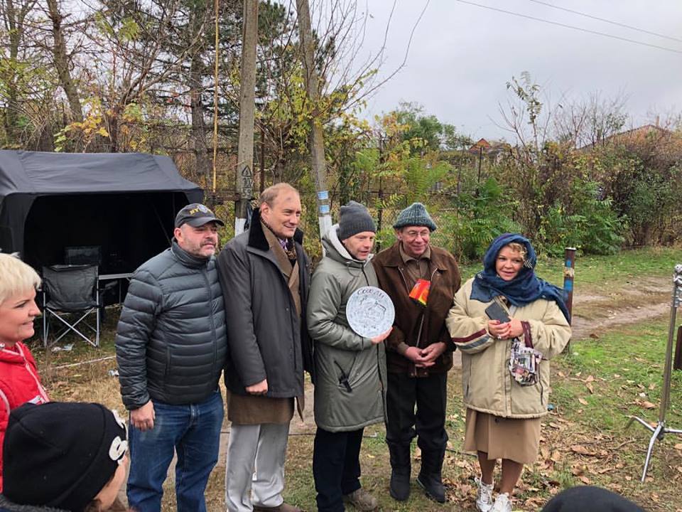 Праздничная премьера