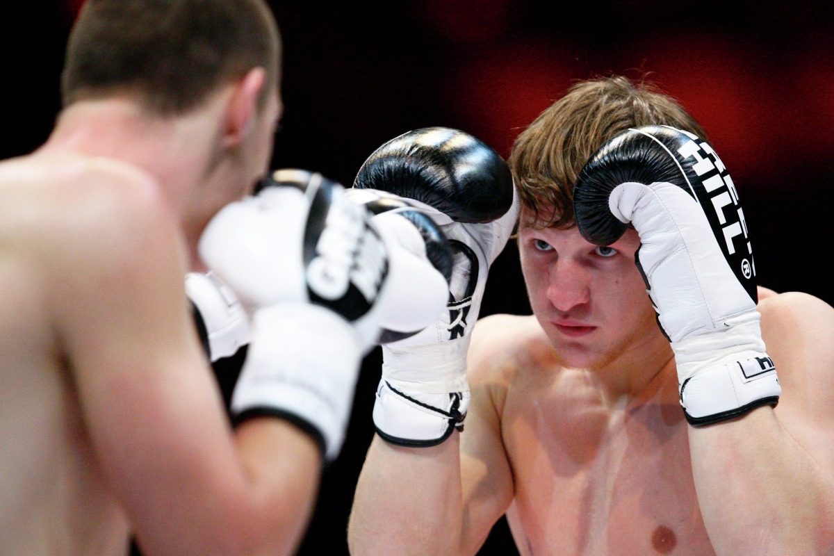 Исмаилов и Минеев теперь в перчатках: смотрим большой боксерский бой звезд ММА на «МАТЧ!»