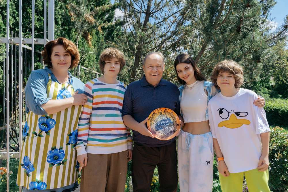 Противный, но добрый: канал СТС начал съемки комедийного сериала «Нянька в погонах»