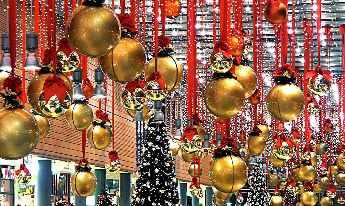 Новогодний эфир: девять громких телевизионных премьер сериалов и кино на РЕН ТВ с 31 декабря по 11 января