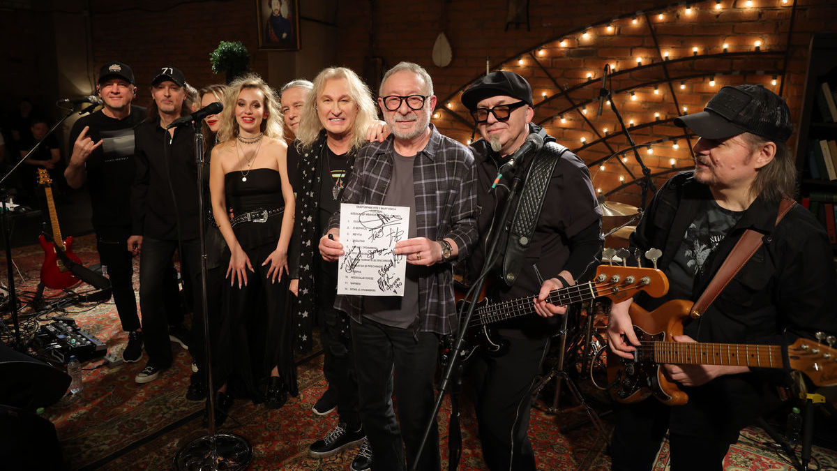 Александр Иванов и группа «Рондо» станут первыми гостями юбилейного сезона «Квартирника НТВ у Маргулиса»