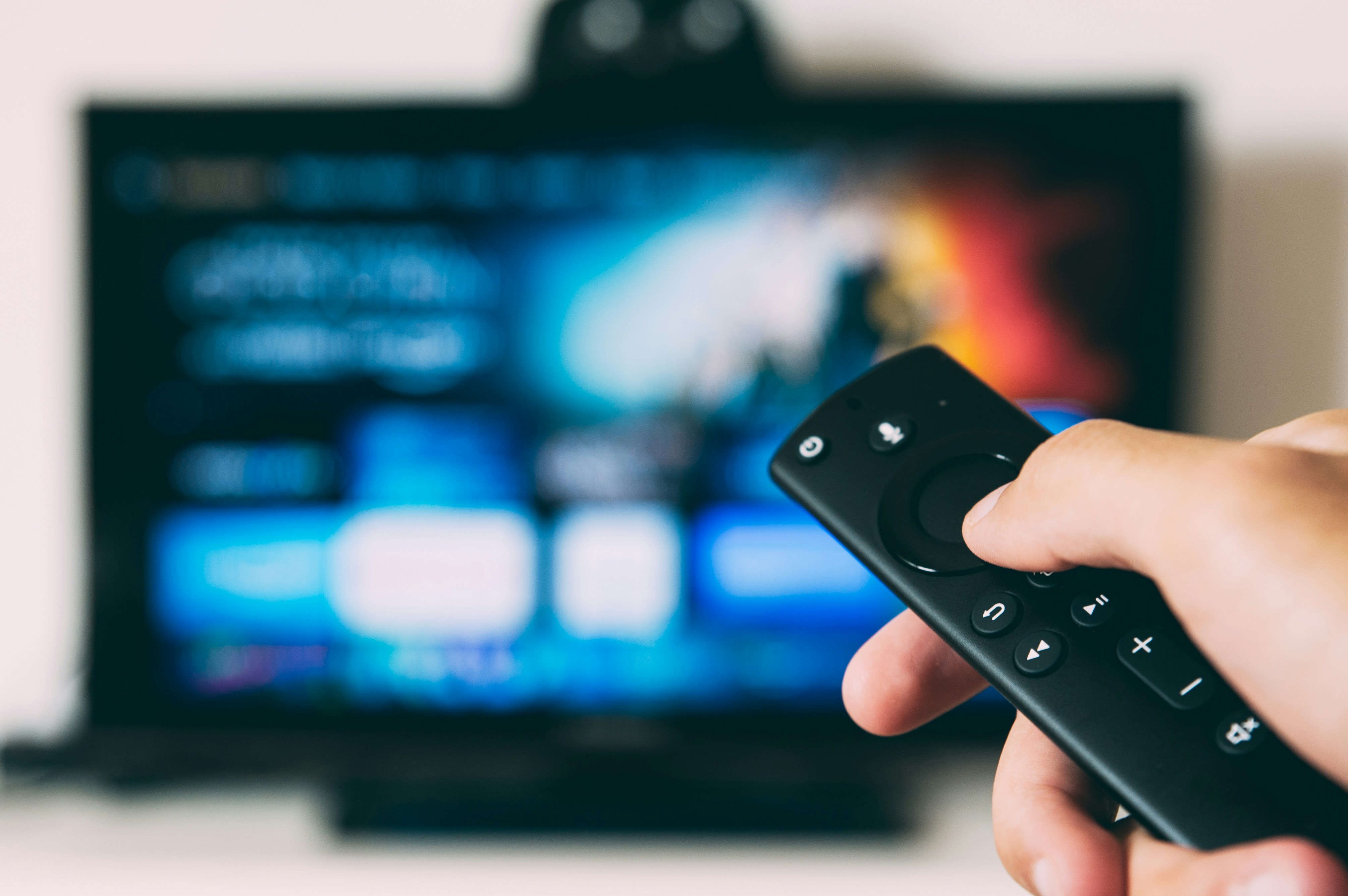 Вы пользуетесь Smart TV на 30%: скрытые функции, которые упрощают жизнь