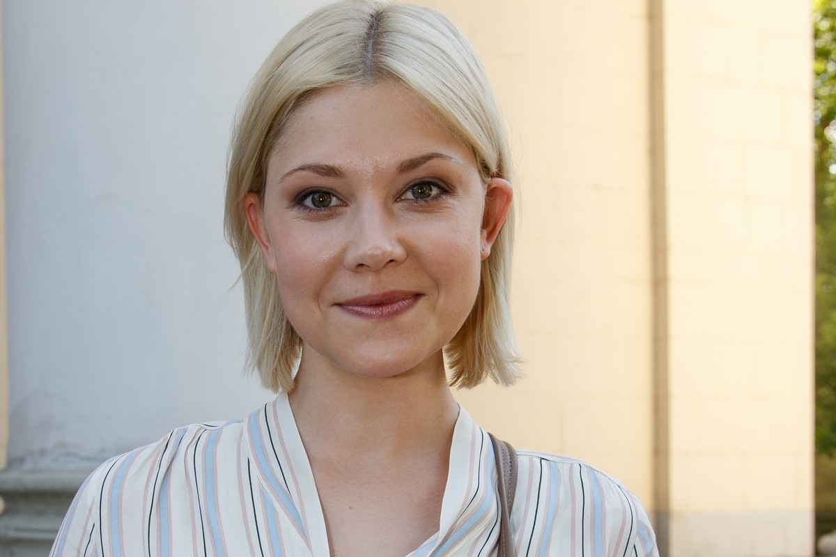 Любовь на пятерку: стартовали съемки «Идеалистки» для канала «Dомашний»