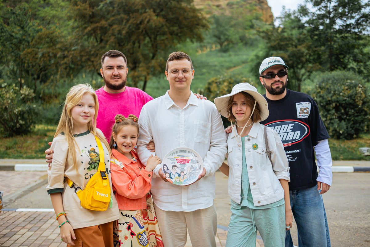 На большом экране: на Кавказе стартовали съемки полнометражного фильма «Папины дочки. В кино»