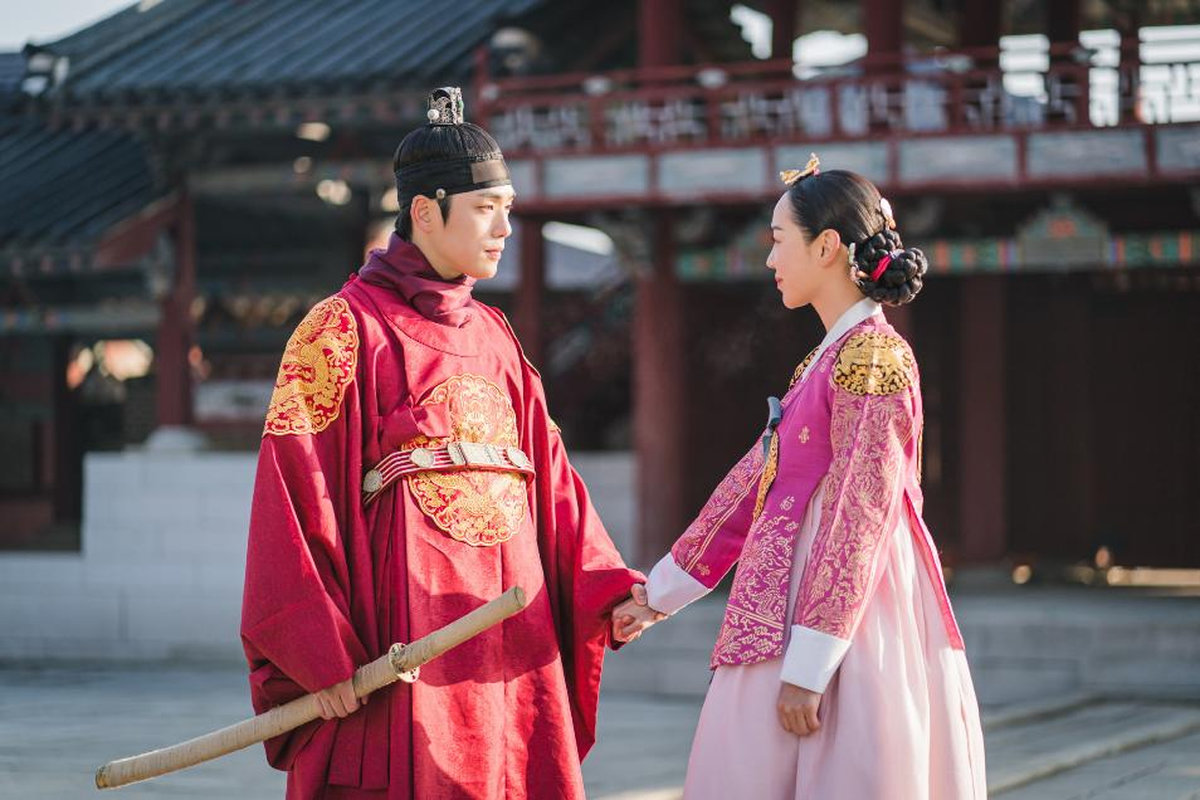 Правительница с мужским умом: с понедельника смотрим сериал «Королева Чорин» на канале «Премиальное»