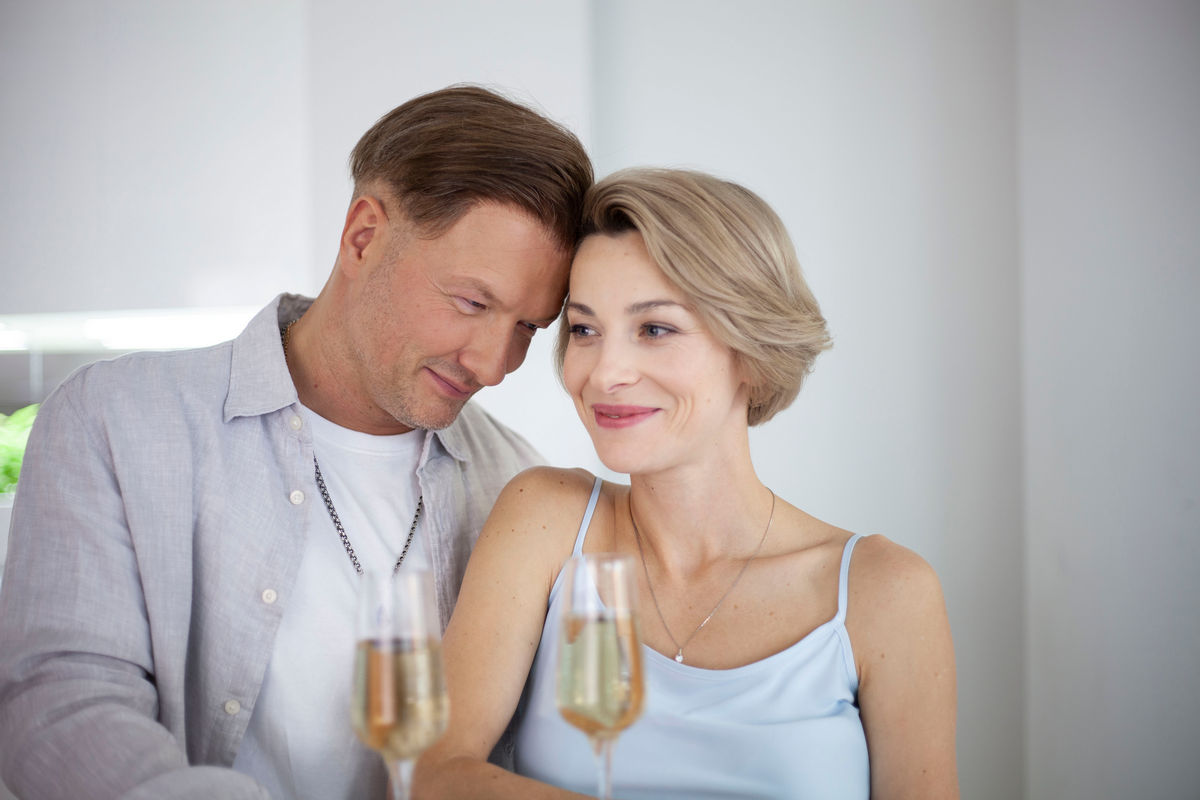 Никита Панфилов возвращается в медицину: НТВ начал снимать второй сезон сериала «Акушер»