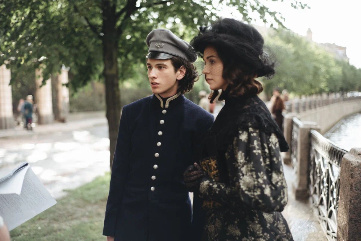 Исторические и на злобу дня: какие сериалы, снимаемые сегодня, выйдут в 2024 году