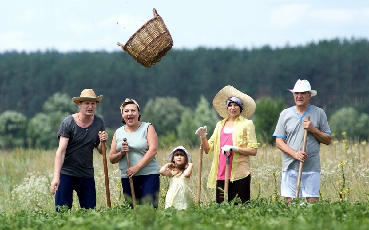 Съемки седьмого сезона комедии «Сваты» перенесли из-за пандемии коронавируса