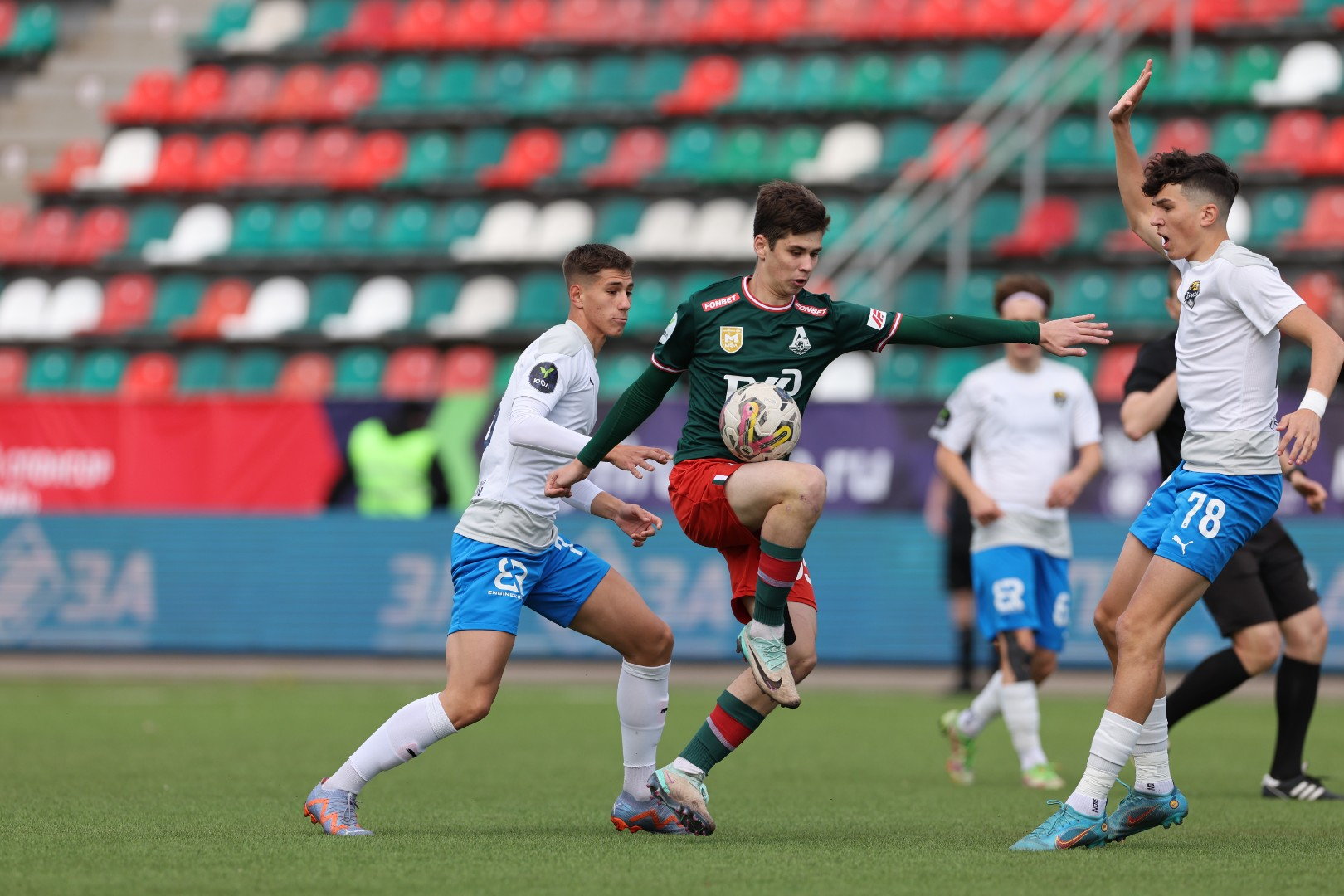 «Зенит» – «Локо», «Ахмат» – «Рубин», «Ростов» – «Акрон», «Урал» – «Балтика»: смотрим 26-й тур МФЛ на каналах «Мяч», «ТВ Спорт» и «Игра HD»