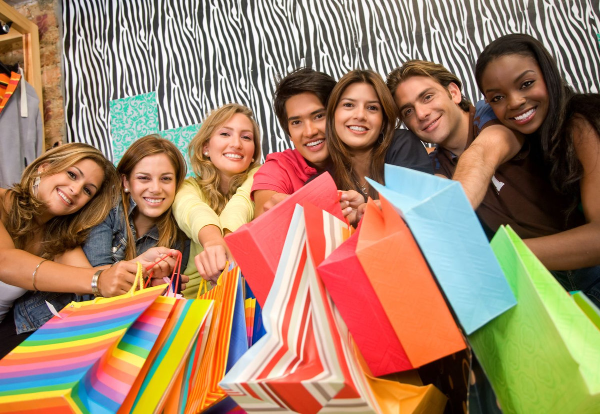 Что подарить мужчине на 23 Февраля: топ-10 технологичных подарков на разный бюджет