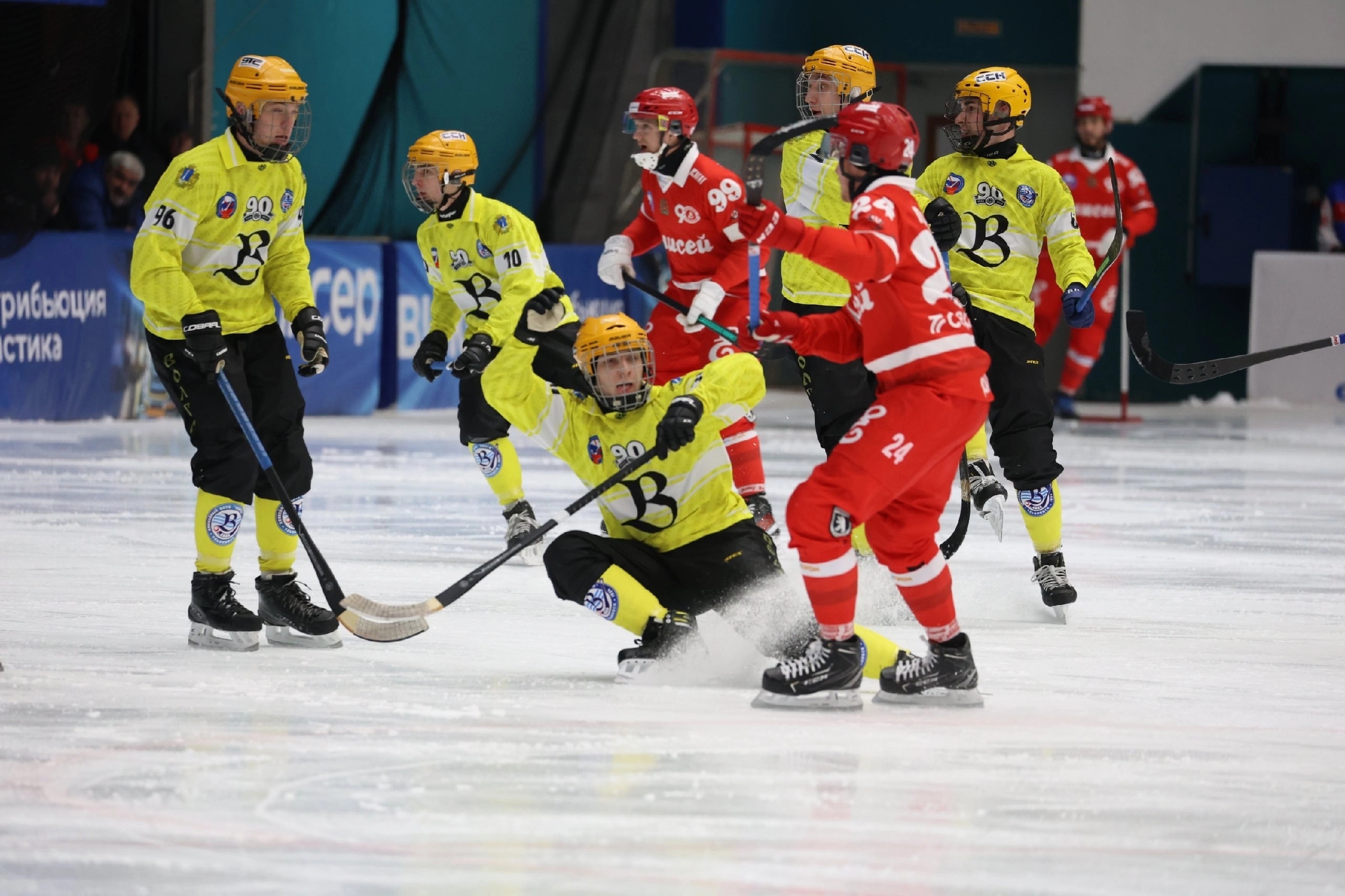 Чемпион и клубы-ветераны: не пропустите матчи по хоккею с мячом «Кузбасс» – «Волга» и «Родина» – «Мурман» на каналах «Хоккей ТВ» и «ТВ Спорт»