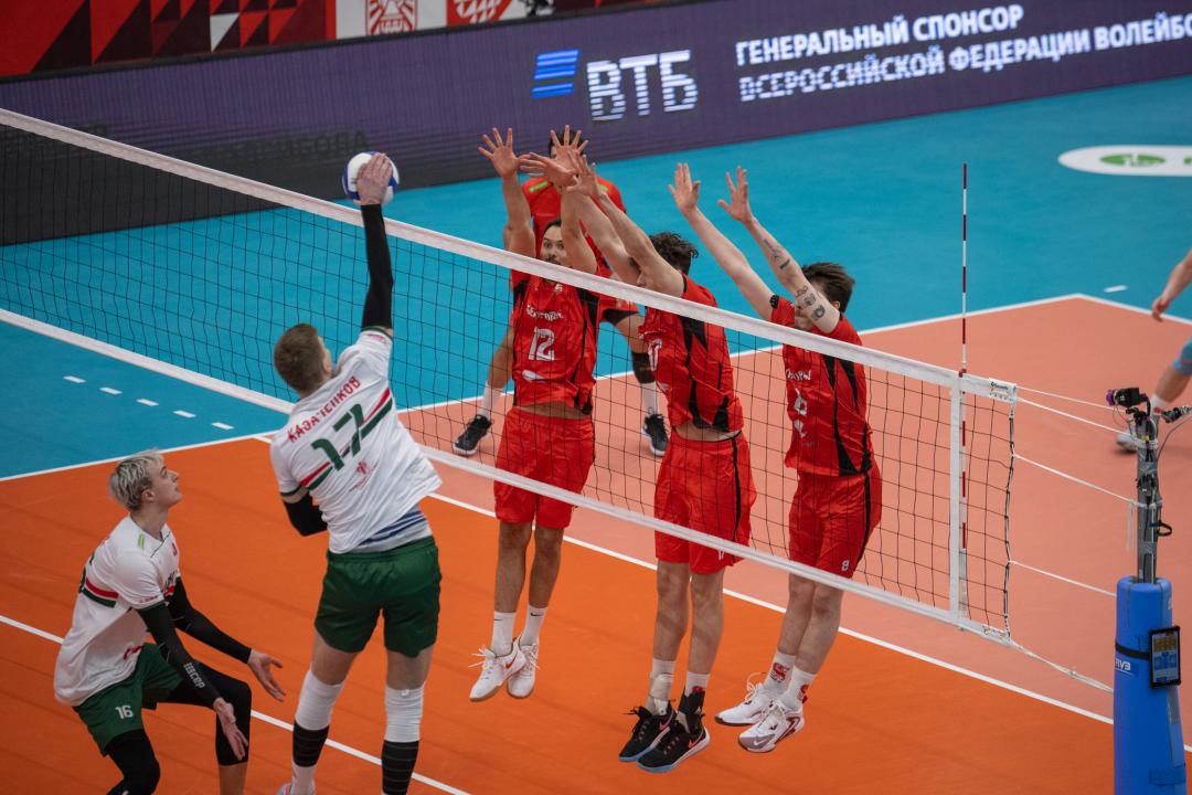 Полуфинал «Зенит» – «Динамо», новая битва «Локо» – «Белогорье», битвы в Сибири, на Волге и Урале: матчи мужской суперлиги и Кубка России на канале «Волейбол»