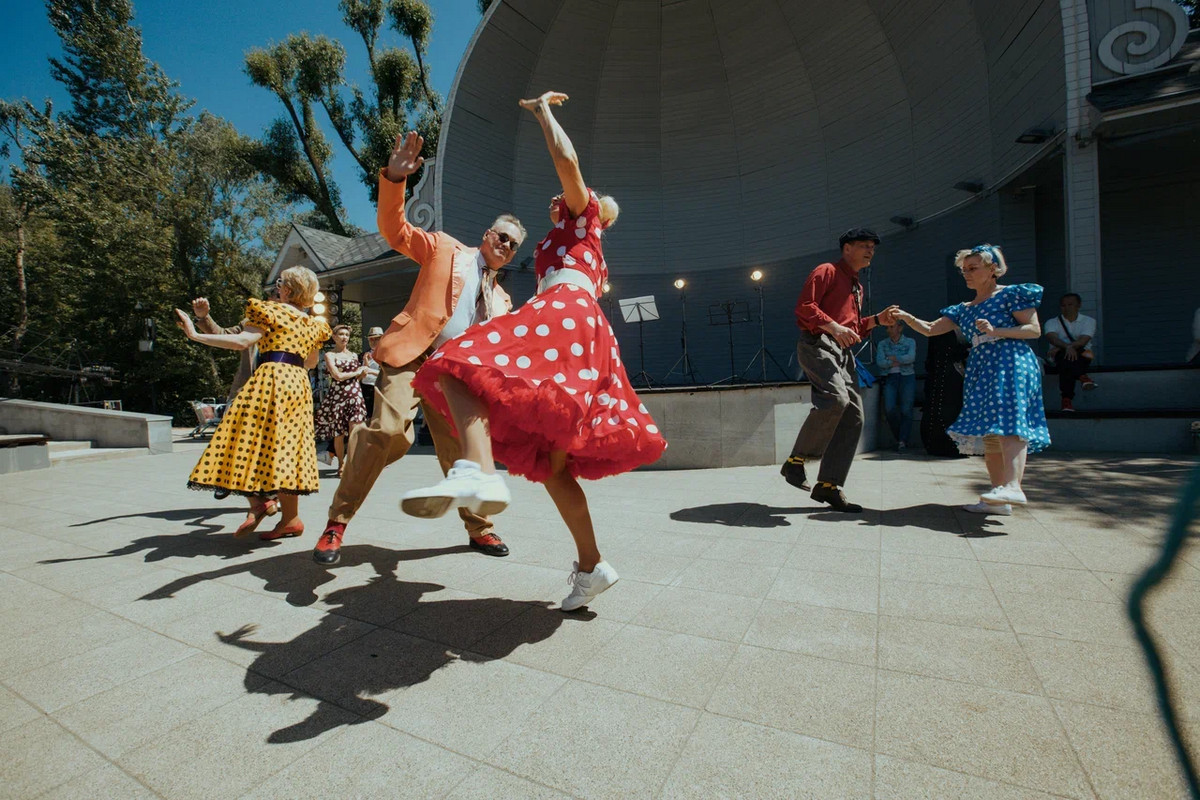 С песней по жизни: смотрите второй сезон музыкального сериала «Струны» в Сети