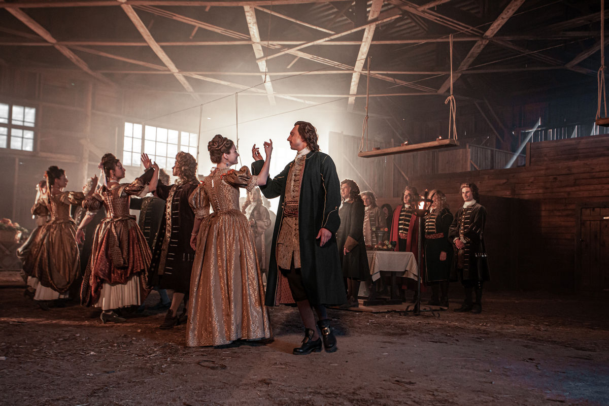 Состоялась цифровая премьера исторического сериала Первого канала «Государь» об эпохе Петра Великого