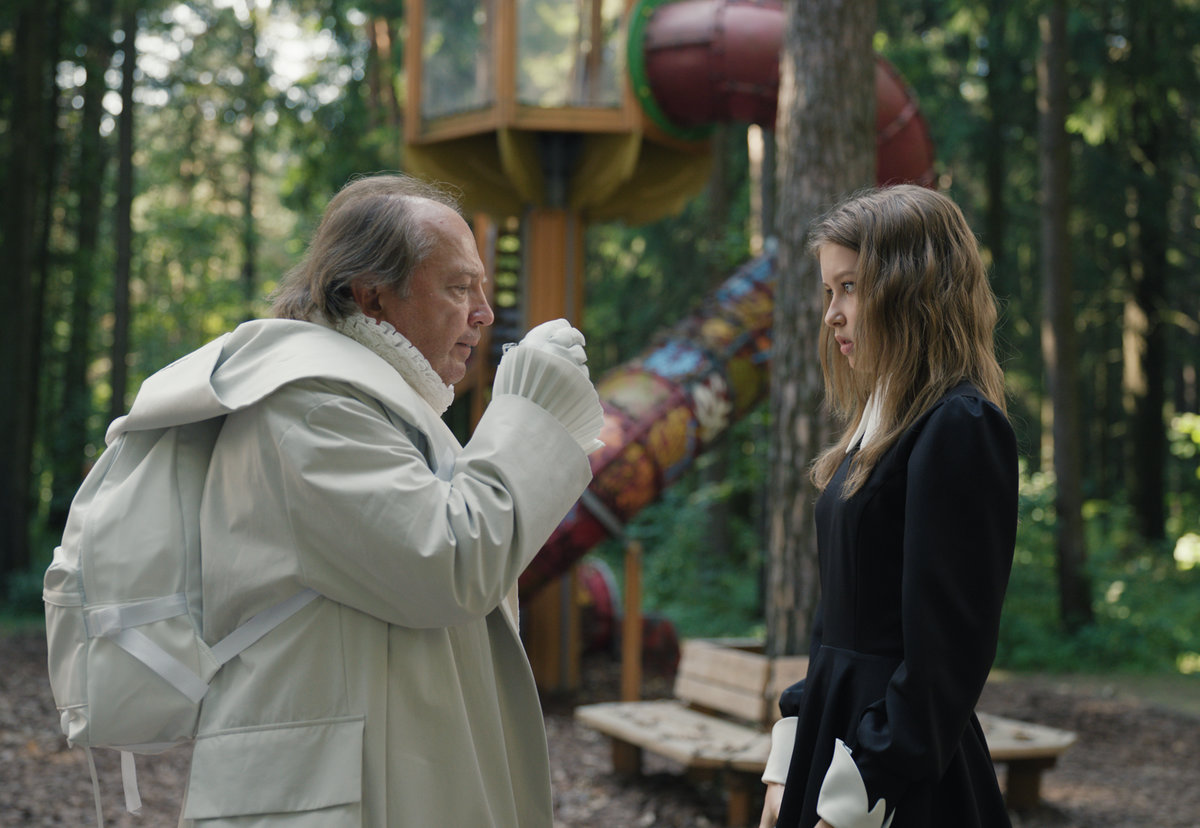 Что известно о новом фильме «Алиса в стране чудес»