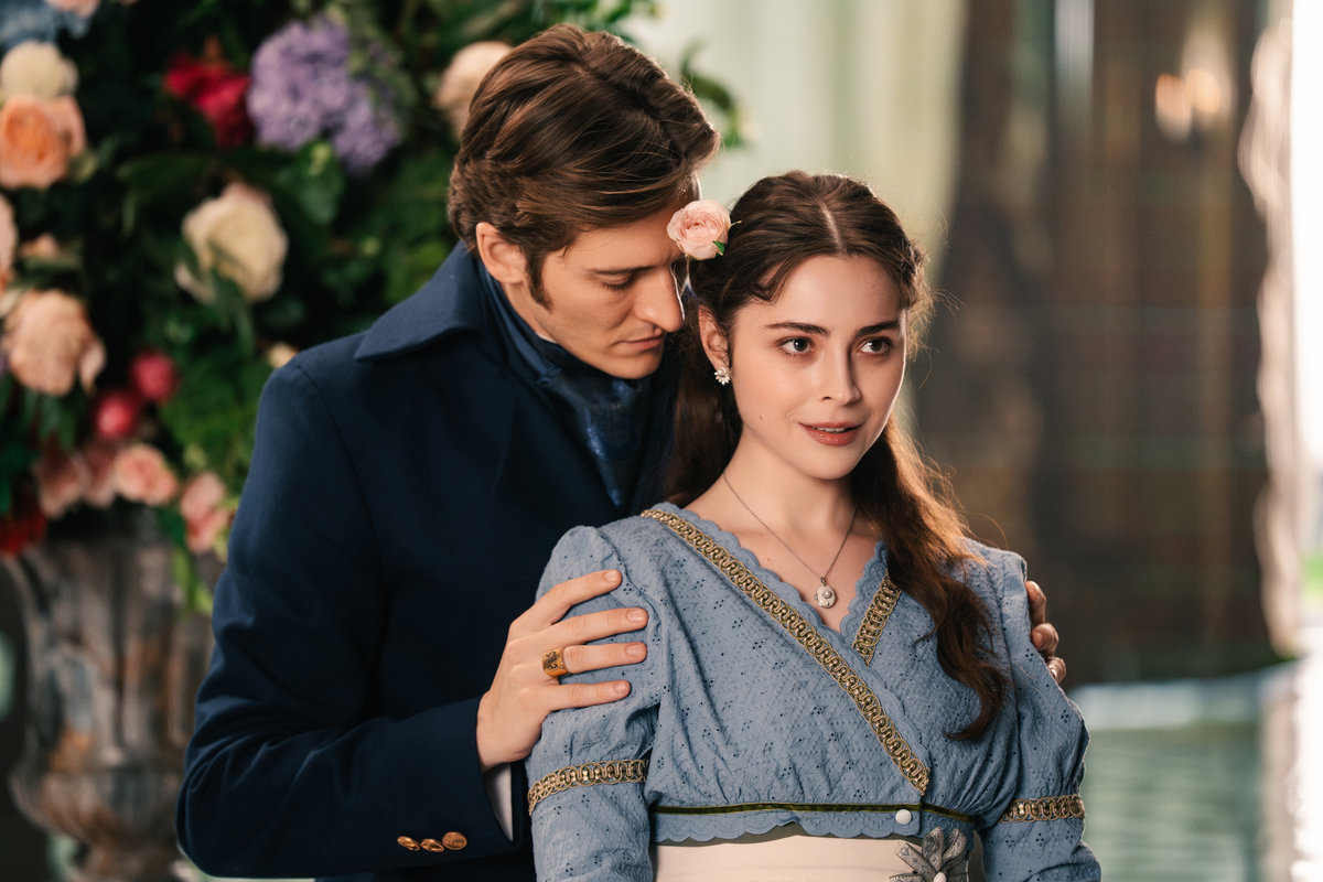 Позапрошлый век и современные технологии: что известно о новом 90-серийном российском сериале «История его служанки»