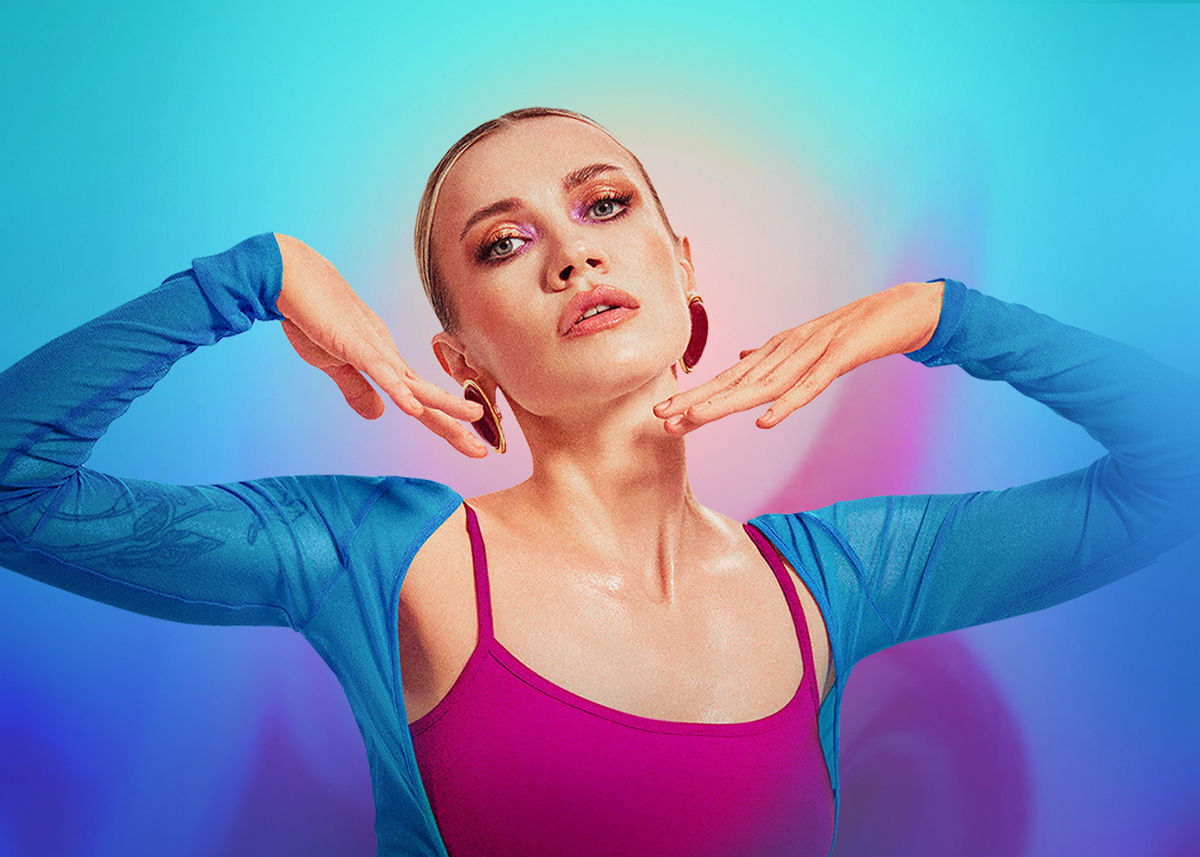 Группа «Моя Мишель» выступит на фестивале ROOF FEST в Петербурге