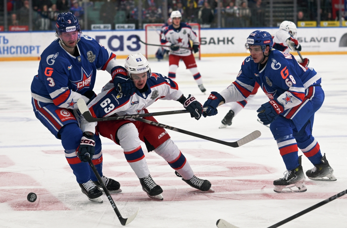 «Армейское» дерби продолжится, омичи внезапно проиграли: матчи 1/8 Кубка Гагарина «Нефтехимик» – «Авангард» и СКА – ЦСКА на «МАТЧ!»