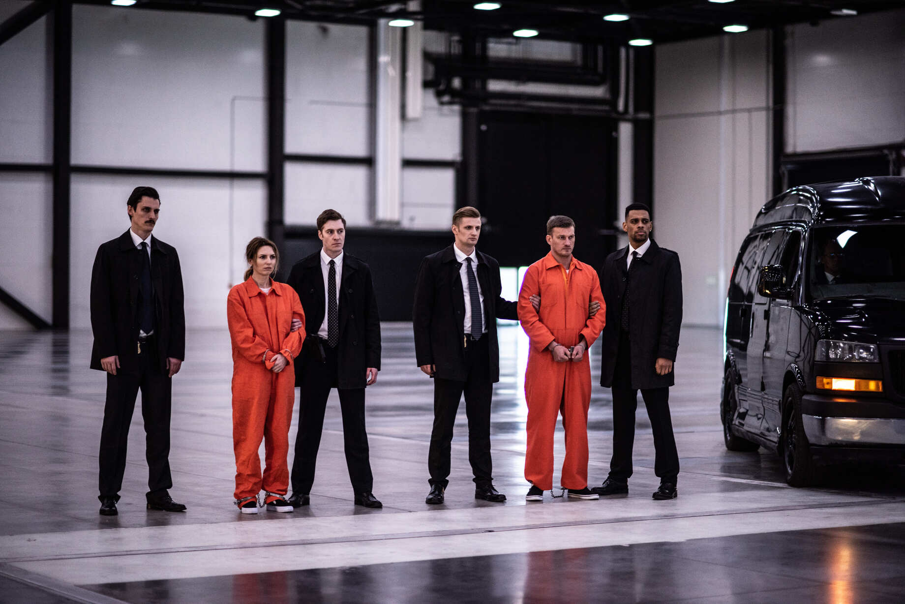 «Есть проколы в сюжете»: реакция зрителей на первые серии нового шпионского триллера «Русские» на НТВ