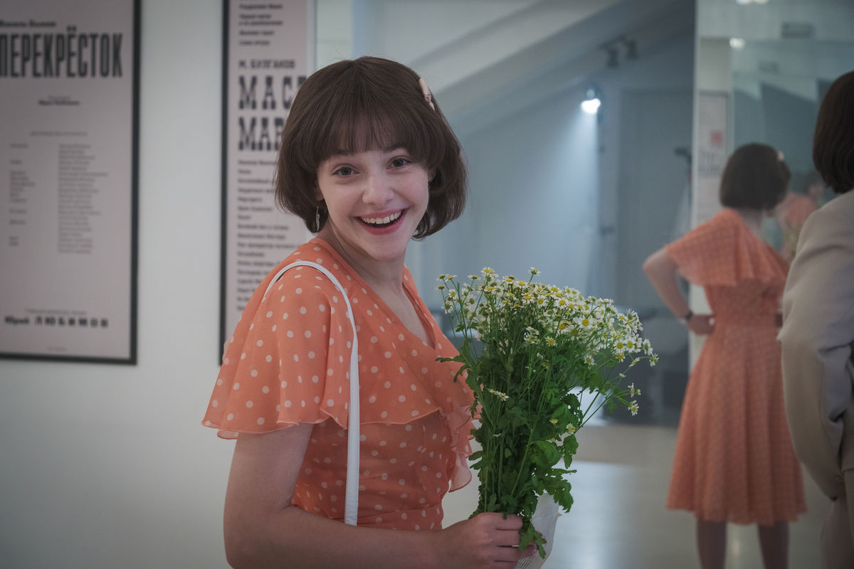 «Быть одной, терпеть и ждать»: актриса Александра Дроздова рассказала, как сыграла жену спортивной звезды в драме «Федя. Народный футболист»