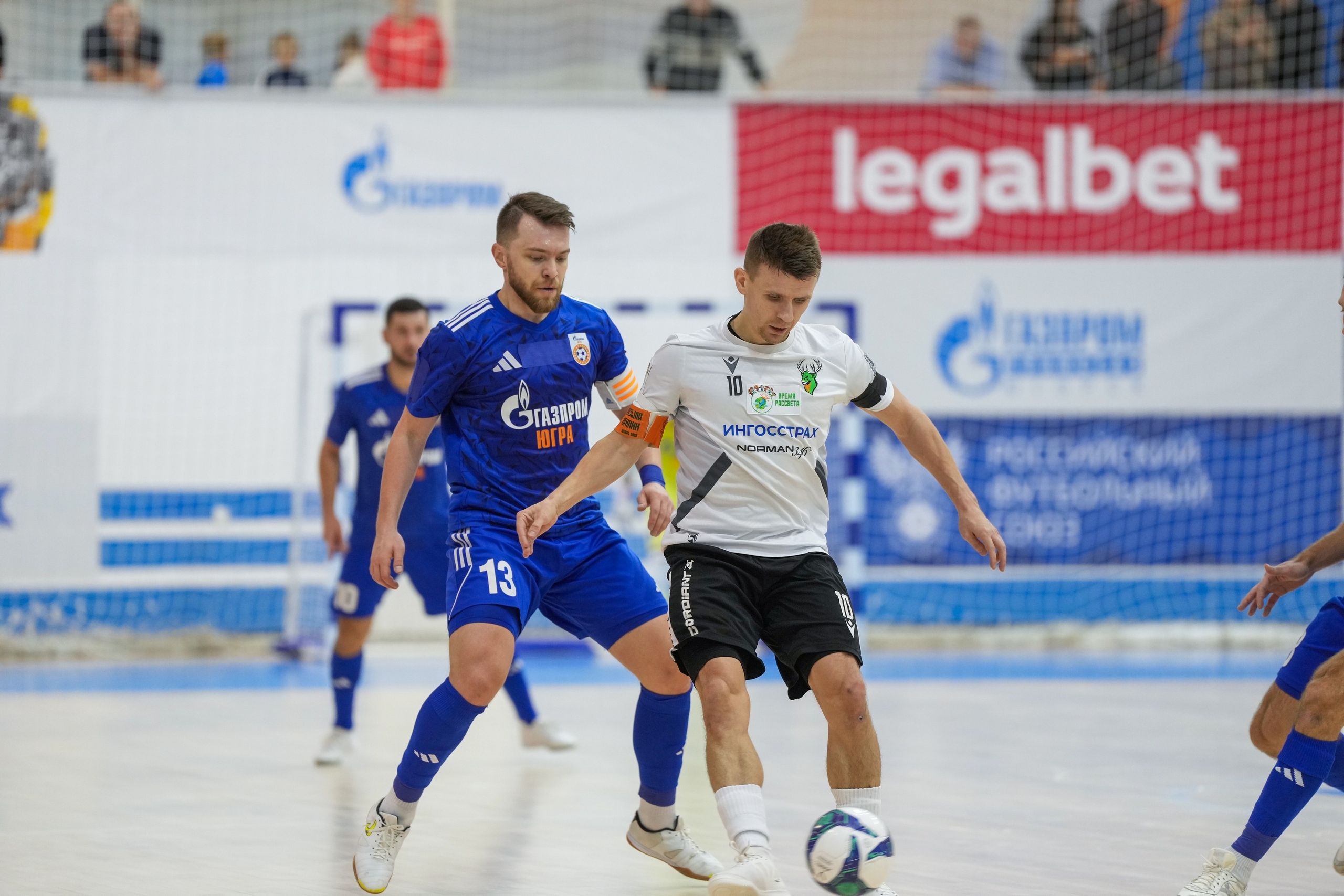 КПРФ против сенсационного «Торпедо», «Ухта» даст бой «Норникелю»: смотрим 1/2 мини-футбольного Кубка России на каналах «Мяч» и «ТВ Спорт»