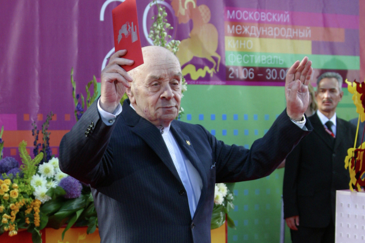 В день рождения актера: «Мосфильм. Золотая коллекция» покажет фильмы с участием Леонида Броневого