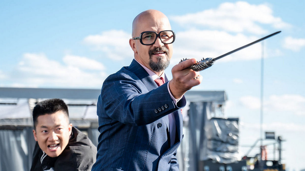 Комедийный экшн с Денисом Шведовым и Романом Курцыным: на ТВ-3 пройдет марафон сериала «Красный 5»