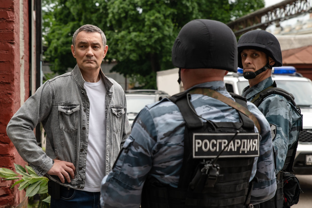 Телеканал НТВ запускает в эфир новый, девятый сезон иронического детектива «Балабол» с Константином Юшкевичем