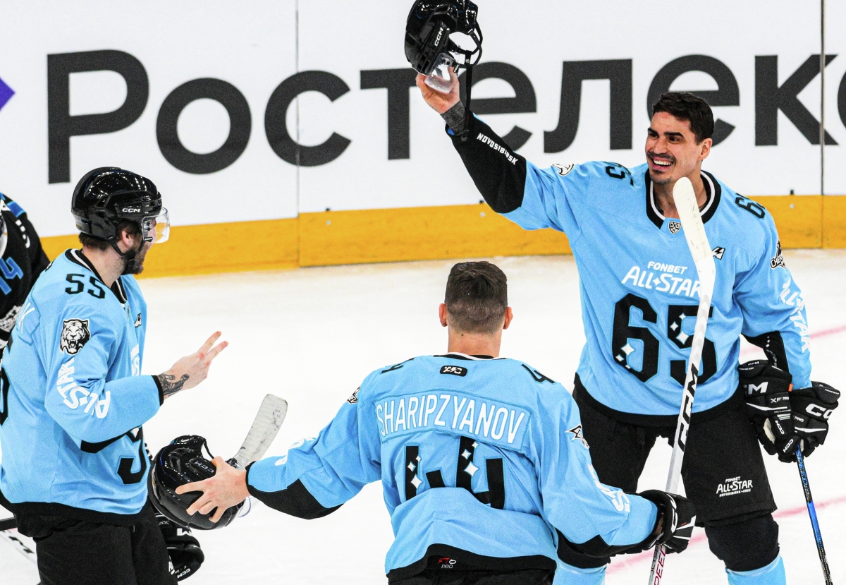 Гиганты Урала против лучших хоккеистов России и мира, а также мощной молодежи: не пропустите Матч Звезд КХЛ на телеканале «МАТЧ!»