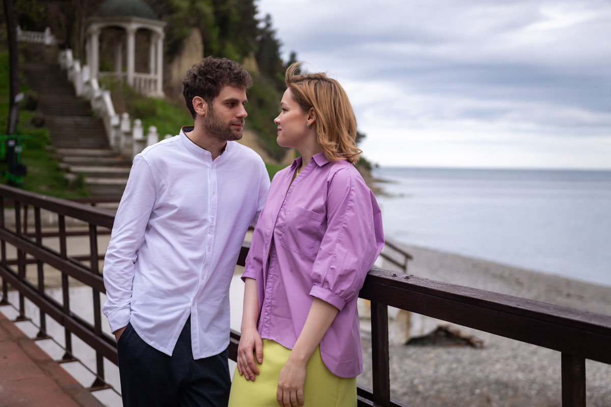 Море, дельфины и любовь: телеканал «Россия 1» запускает в эфир премьеру сериала «Морячка»