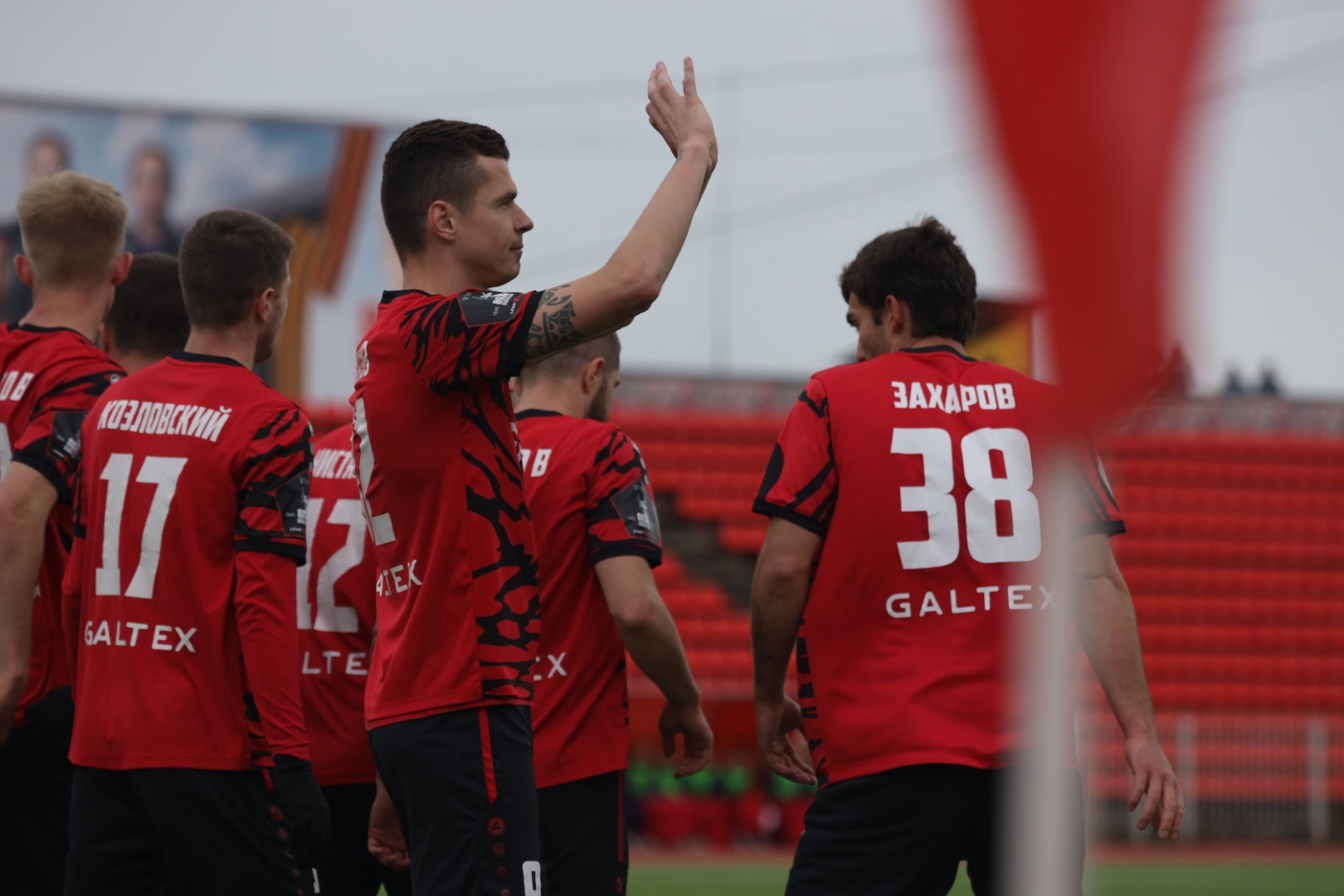 Последний очаг интриги в «серебре»: матчи Второй лиги в будни на каналах «Мяч» и «ТВ Спорт»