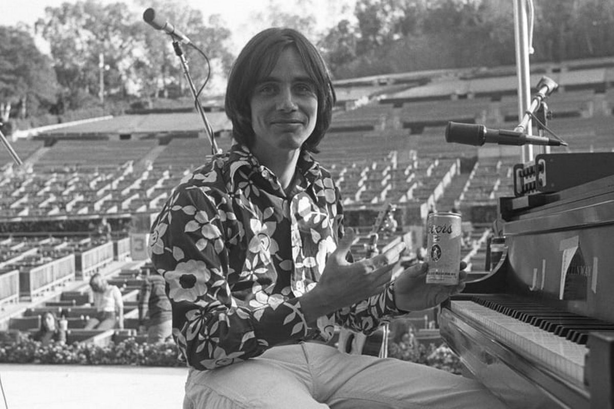 Впервые на российском ТВ: Первый канал покажет премьеру документальной ленты «Лорел Каньон»