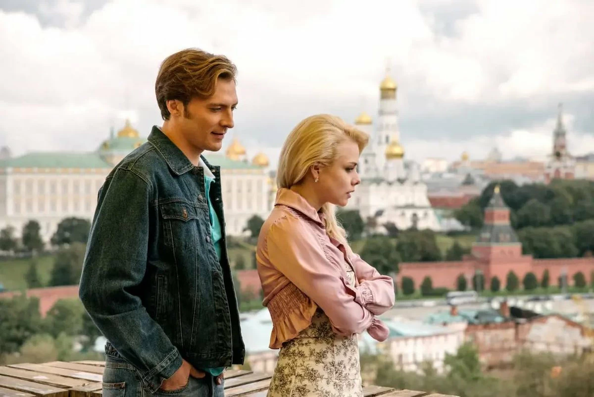Содержание 1–4 серий: Первый канал начинает премьерный показ сериала «Пармские фиалки» 