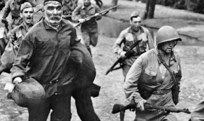 Аты-баты, шли солдаты…