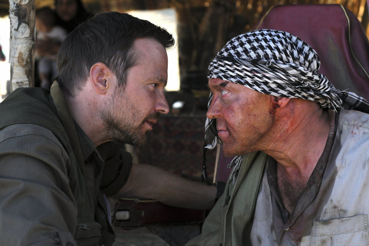 Он своих не бросает: боевик «Своя война. Шторм в пустыне» на канале «Наше» рассказывает, как повзрослевший Иван Ермаков едет на фронт в Сирию