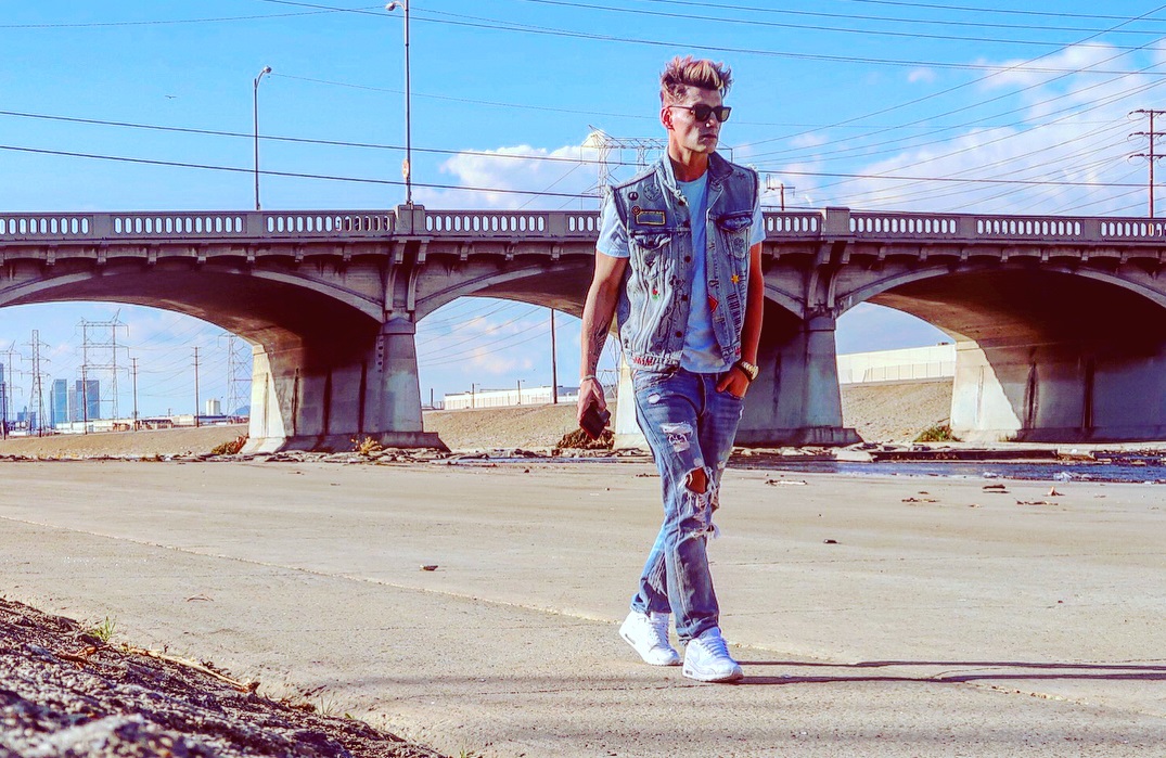 Воробьев в сериале Unreal