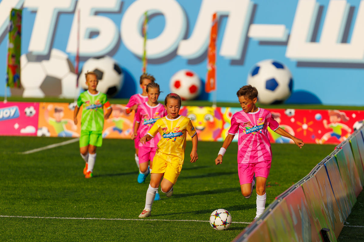 На телеканале «Карусель» стартует новый сезон семейного реалити «Футбол-шоу»