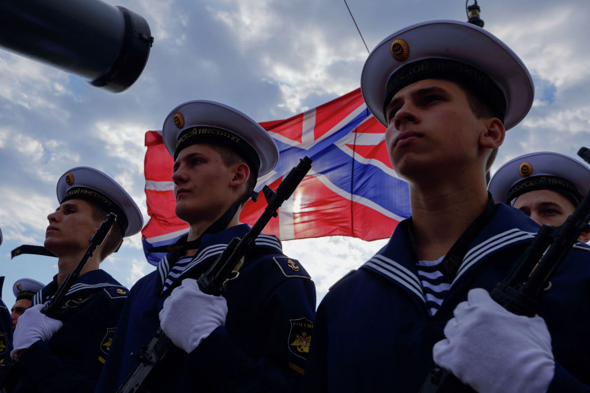 Корабли, капитаны, инженеры, мины и юнги: не пропустите пять фильмов о нашем флоте в День ВМФ на канале «День Победы»