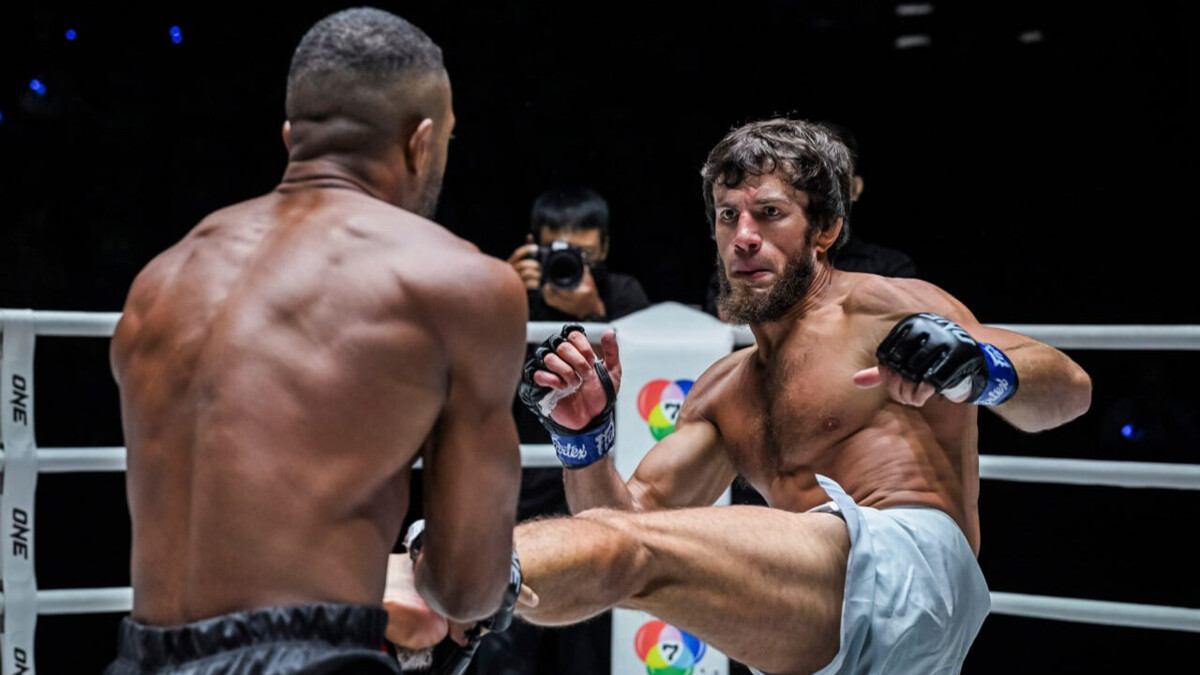 Даякаев против Йод-Айкью, Амиржанов дерется с Габриэлем: не пропустите турнир лиги ONE на «МАТЧ!»