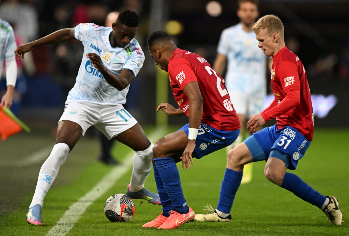 Не пропускаем суперматч 3-го тура чемпионата России по футболу «Зенит» – ЦСКА на телеканале «МАТЧ!»