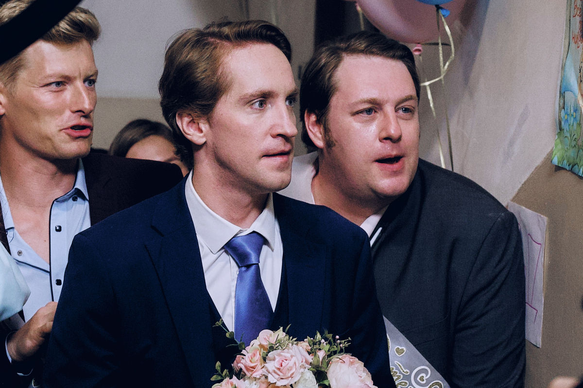 «День сурка переживал неоднократно»: актер Александр Колесников в интервью о новом сериале «Третье сентября» ТНТ