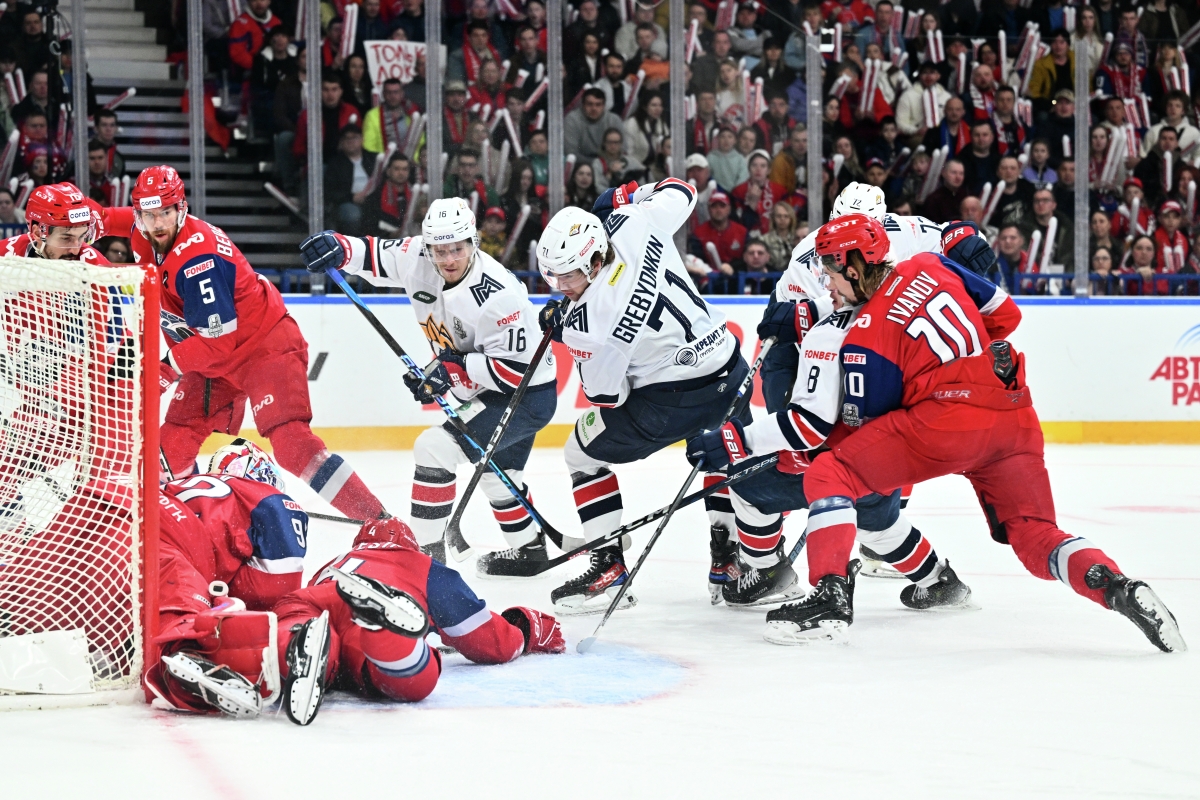 Кубок открытия в Магнитогорске: не пропустите старт сезона Континентальной хоккейной лиги «Металлург» – «Локомотив» на телеканале «МАТЧ!»