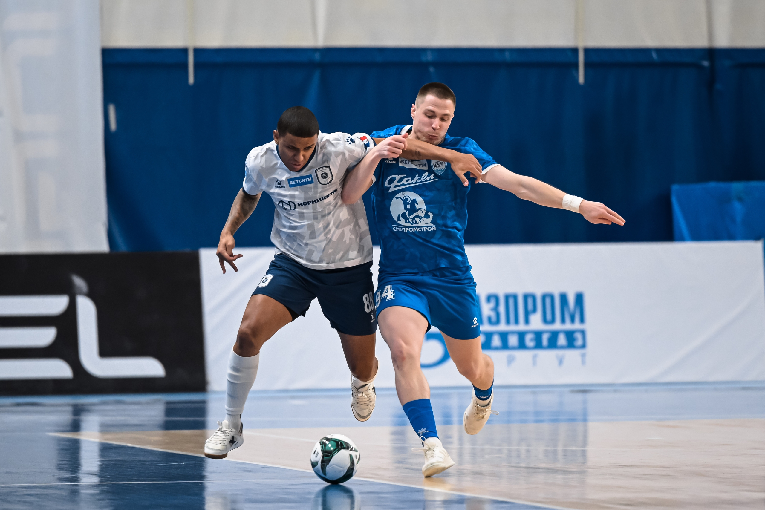 КПРФ, «Югра», «Норникель» и «Ухта» в максимально плотной борьбе: увидим 20 тур футзальной суперлиги на каналах «Мяч», «ТВ Спорт» и «Триколор Спорт»